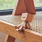 🔥 Adorabile Piccola Figura di Legno Oscillante & 12 Espressioni Magnetiche