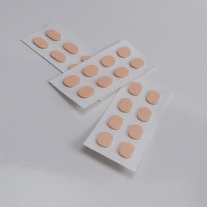I morbidi naselli in schiuma EVA per occhiali offrono un'usura confortevole e senza pressione senza sbavature di trucco. La montatura antiscivolo e le bende sugli occhi impediscono lo scivolamento.