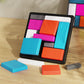 Gioco di puzzle creativo con blocchi geometrici