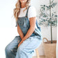 ❤️OFFERTA ESTIVA - SCONTO DEL 50%❤️Graziosi pantaloni con bretelle da donna in stile jumpsuit, in denim strappato con bottoni