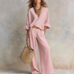 Set da donna a due pezzi: top con scollo a V e pantaloni a gamba larga