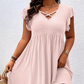 Abito da donna con scollo a V e volant