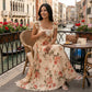 🌸Nuovi arrivi 2026🌸 👗 Elegante abito lungo plissettato con stampa floreale ✨ – Romantico scollo quadrato, maniche a volant e gonna floreale fluida🌷