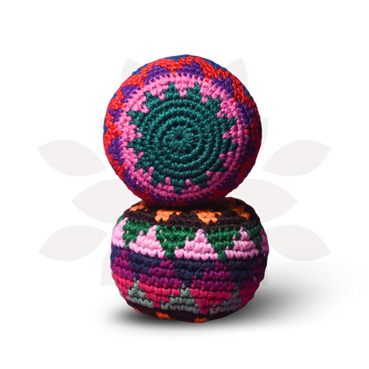 ⏰🔥 OFFERTA A TEMPO LIMITATO: -50%! 🌈 Hacky Sack Multicolore in Maglia – Antistress, Divertente e Portatile (2,5" di diametro) ✨