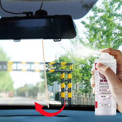 Detergente per vetri interni auto