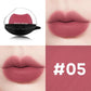 Rossetto impermeabile e facile da applicare per un trucco labbra rapido