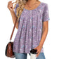 👚 Top floreale da donna a maniche corte e scollo rotondo — Top leggero con stampa floreale e classico scollo rotondo