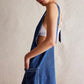 Abito in denim alla moda da donna con schiena scoperta