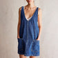 Abito in denim alla moda da donna con schiena scoperta