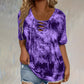 T-shirt da donna con scollo a V, allacciatura e fantasia tie-dye