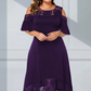 Abito elegante da donna con spalle scoperte e orlo in pizzo