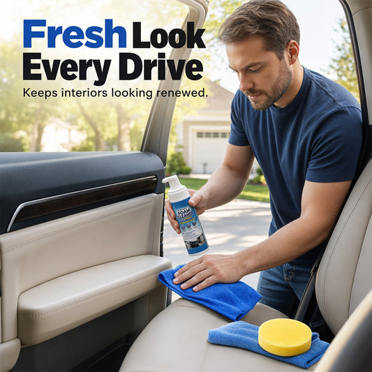 Detergente schiumogeno multifunzione per interni auto: ravvivante per pelle e vinile (50 ml)